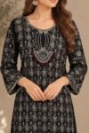 Black & Maroon Embroidered Kurta Set - Image 2